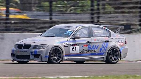 Mobil Klasik Kalahkan Mobil Modern! Kejutan Di Balap Retro Race Seri Terbaru!